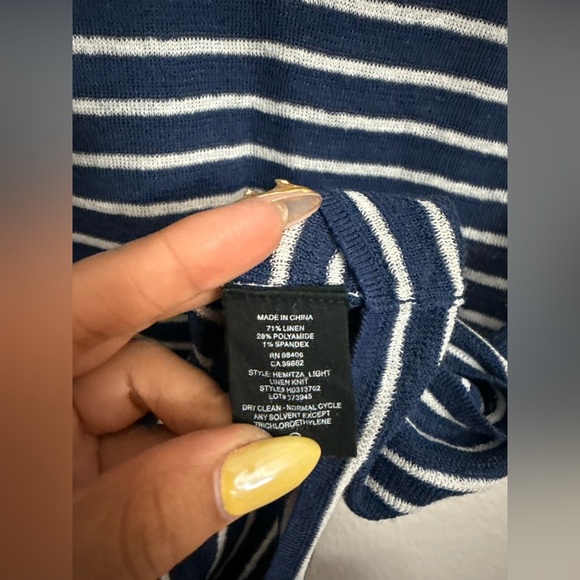 Theory Linen Stripe Tee - Picture 6 of 8